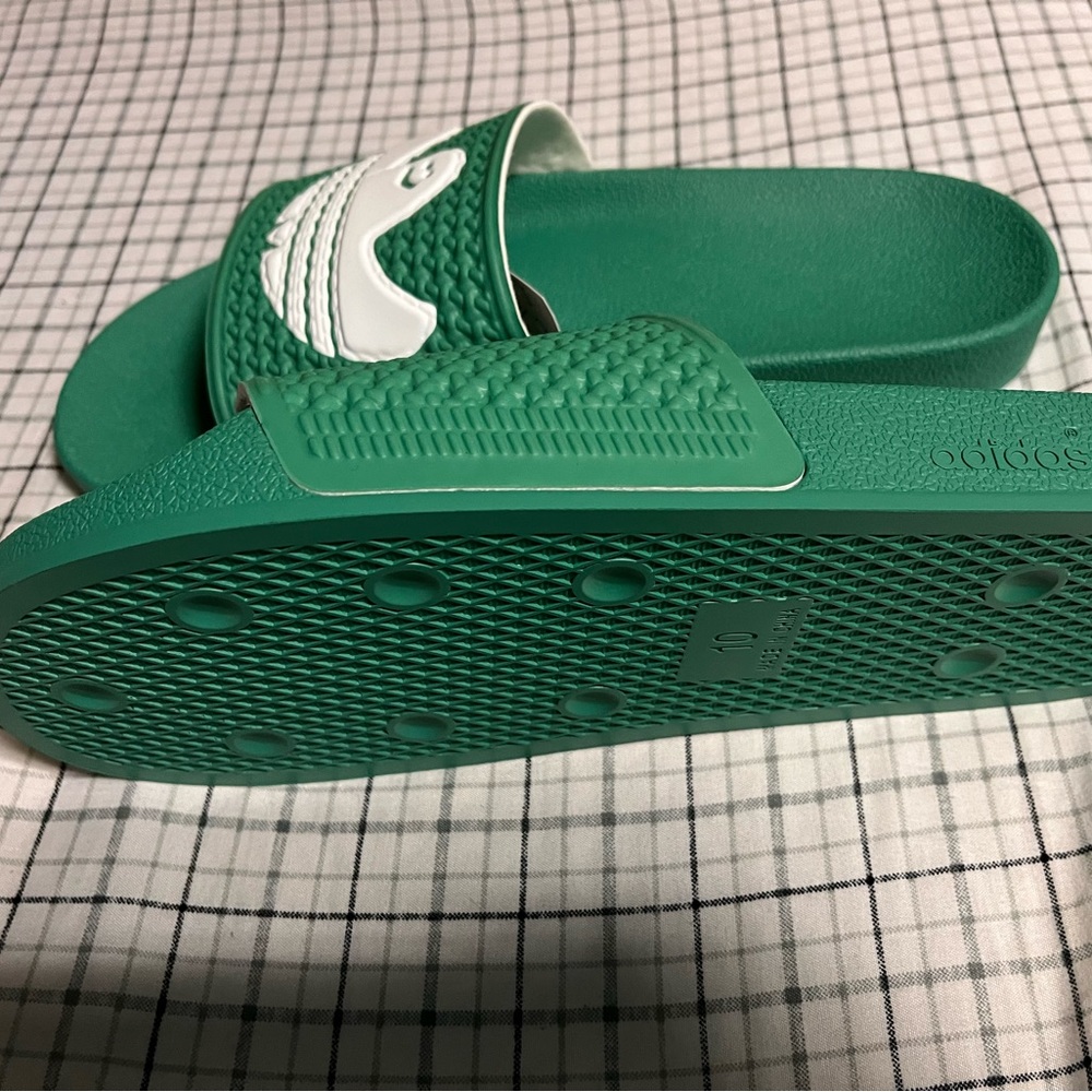 Adidas sandals size 10 Green colors.